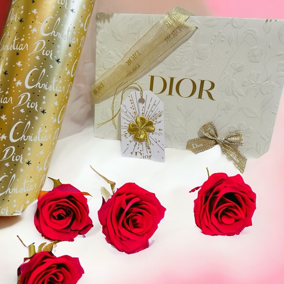 💫 DIOR Double-Sided Wrapping Paper/Gift Bag/Bow/Gift Tag. NEW! - Picture 13 of 16